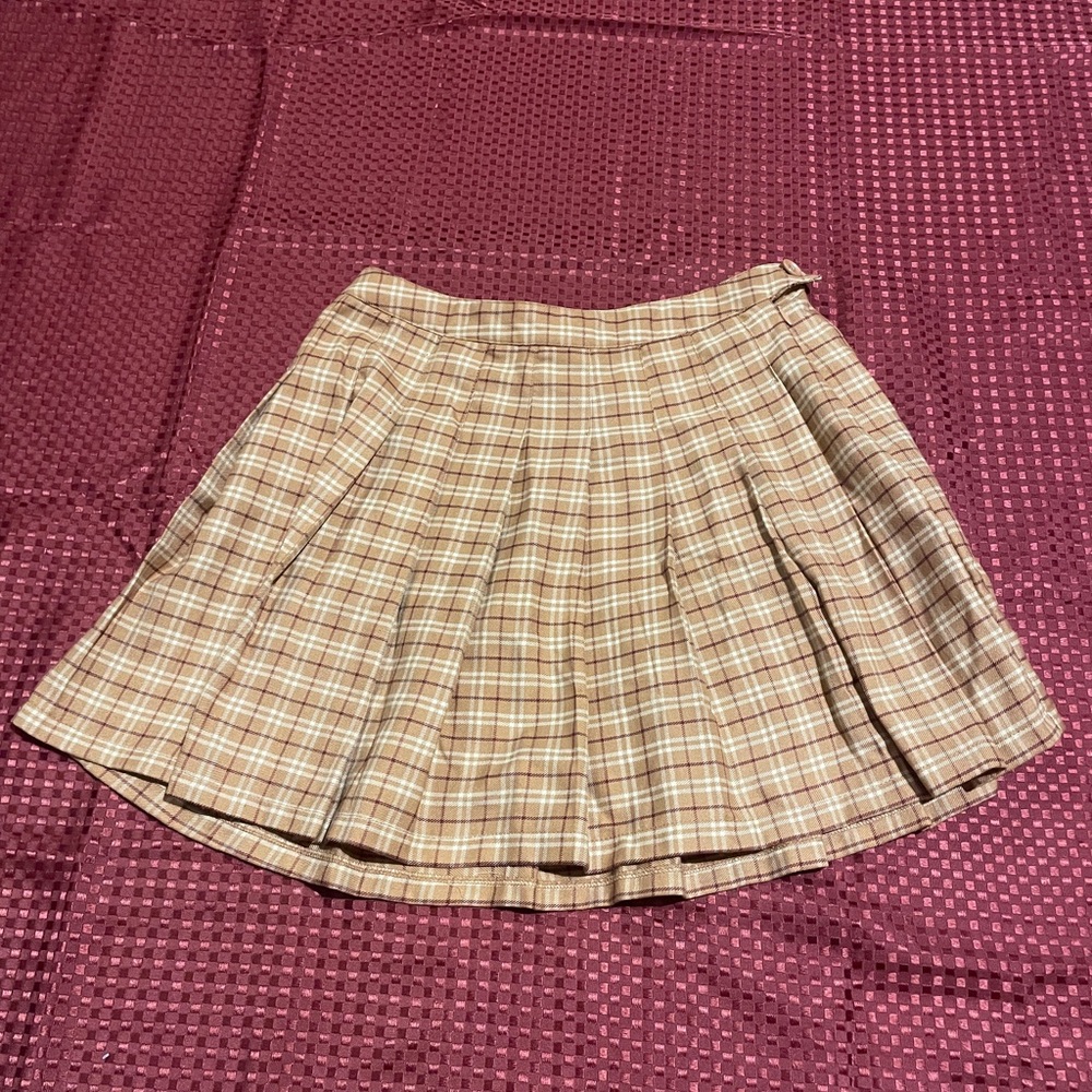 Girls L Forever 21 Tan plaid skirt
